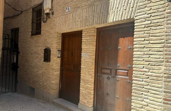 Marin Lara Vende local/almacén en el corazón del casco histórico de Toledo.